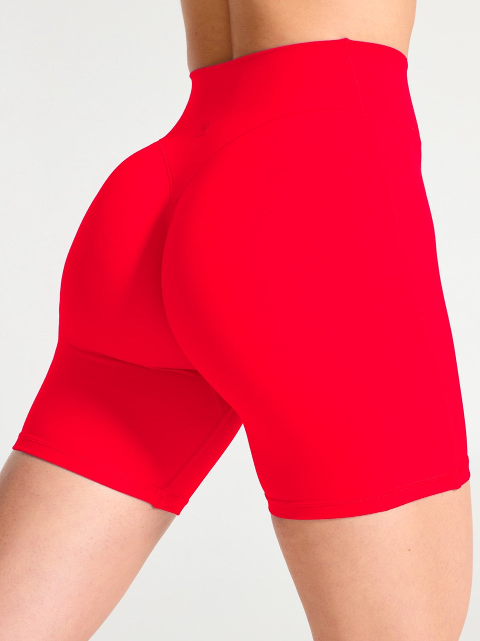 Aggressive Scrunch Short 7" - Salsa Red