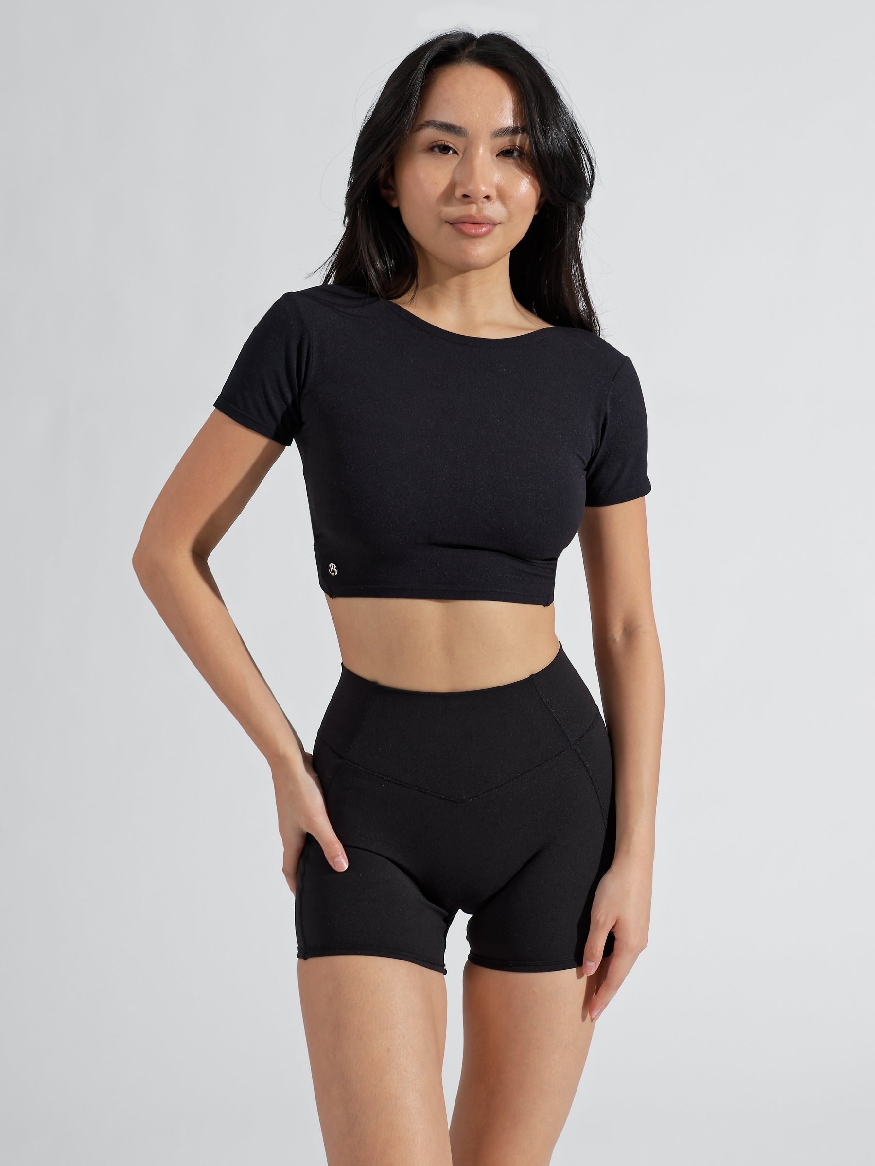 AirKnit Reversible Crop - Onyx Black