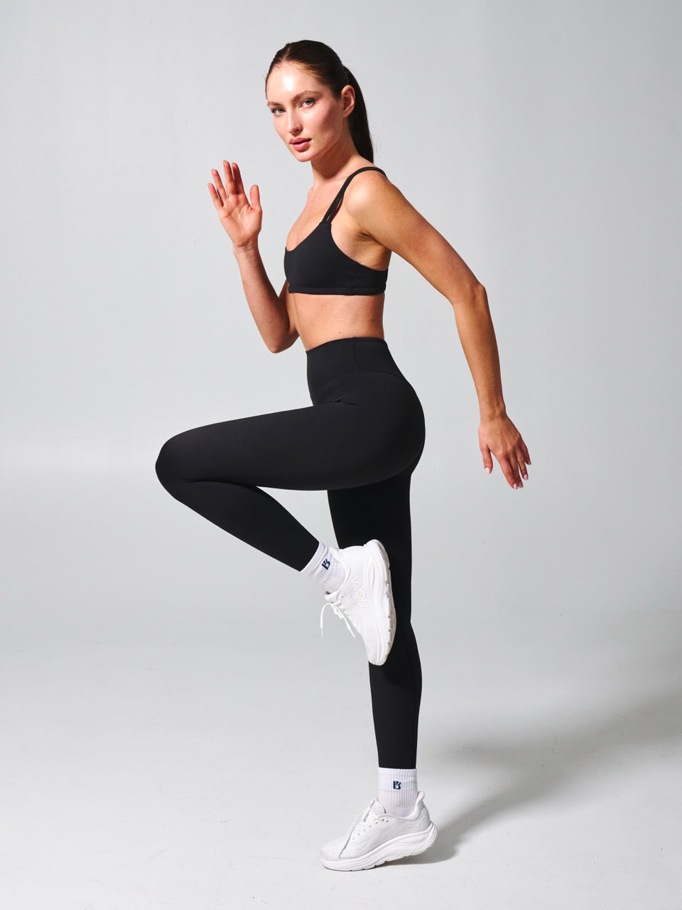 Elysium Sports Bra - Onyx Black