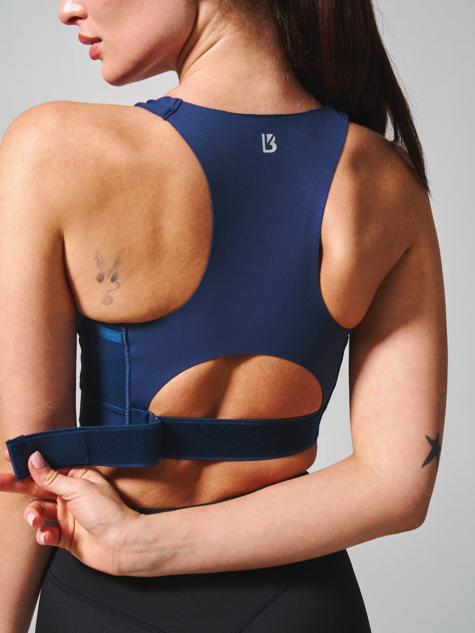 Wicked Zip Sports Bra - Baked Blue