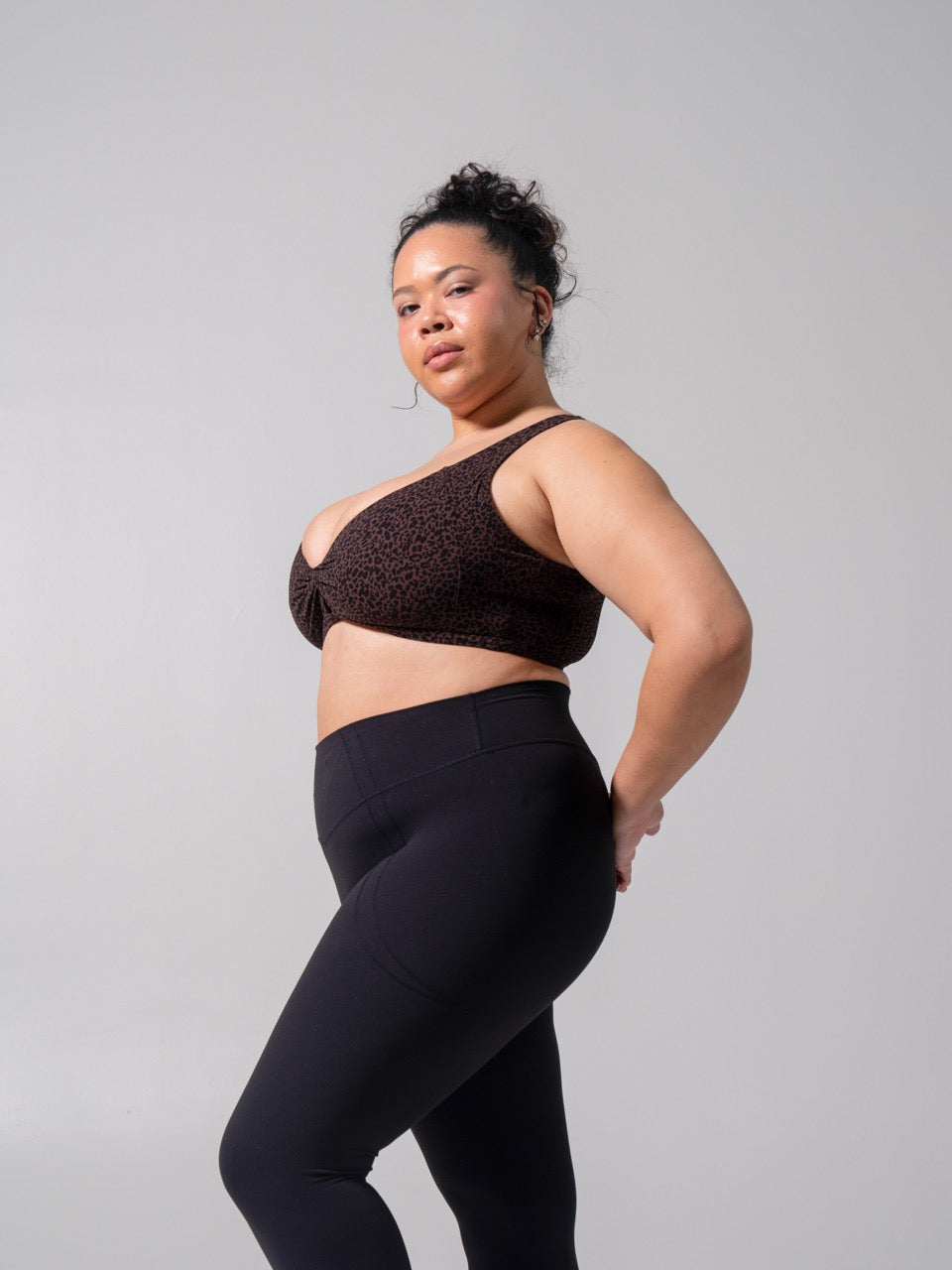 Twist Fit Sports Bra - Leopard Print