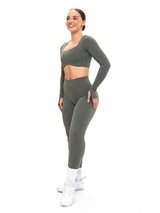 Thumbnail 3 of Aggressive Scrunch Legging - Shadow Sage, 3 of 8