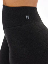 Thumbnail 6 of Vida Seamless Short - Charcoal, 6 of 9