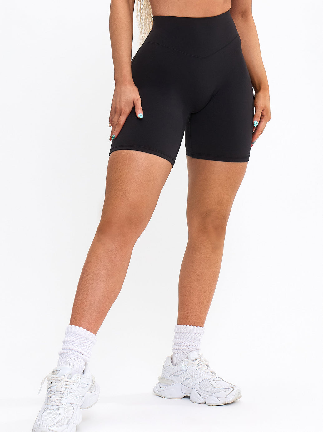 Aggressive Scrunch Short 7" - Onyx Black