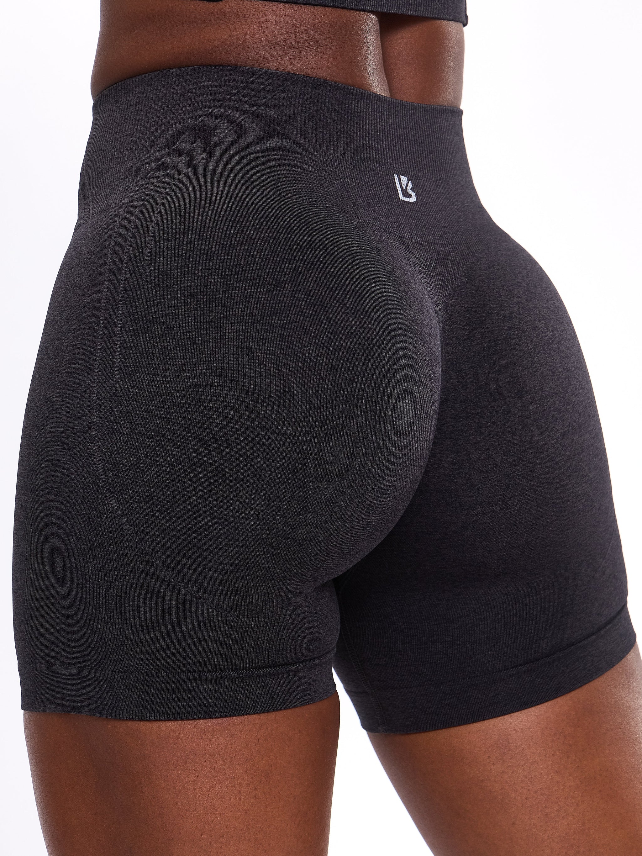 Form Seamless Short 5" - Charcoal