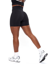 Thumbnail 3 of Rosa Short 5" - Onyx Black, 3 of 7