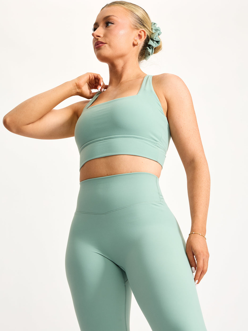 Revolution Sports Bra - Garden Party