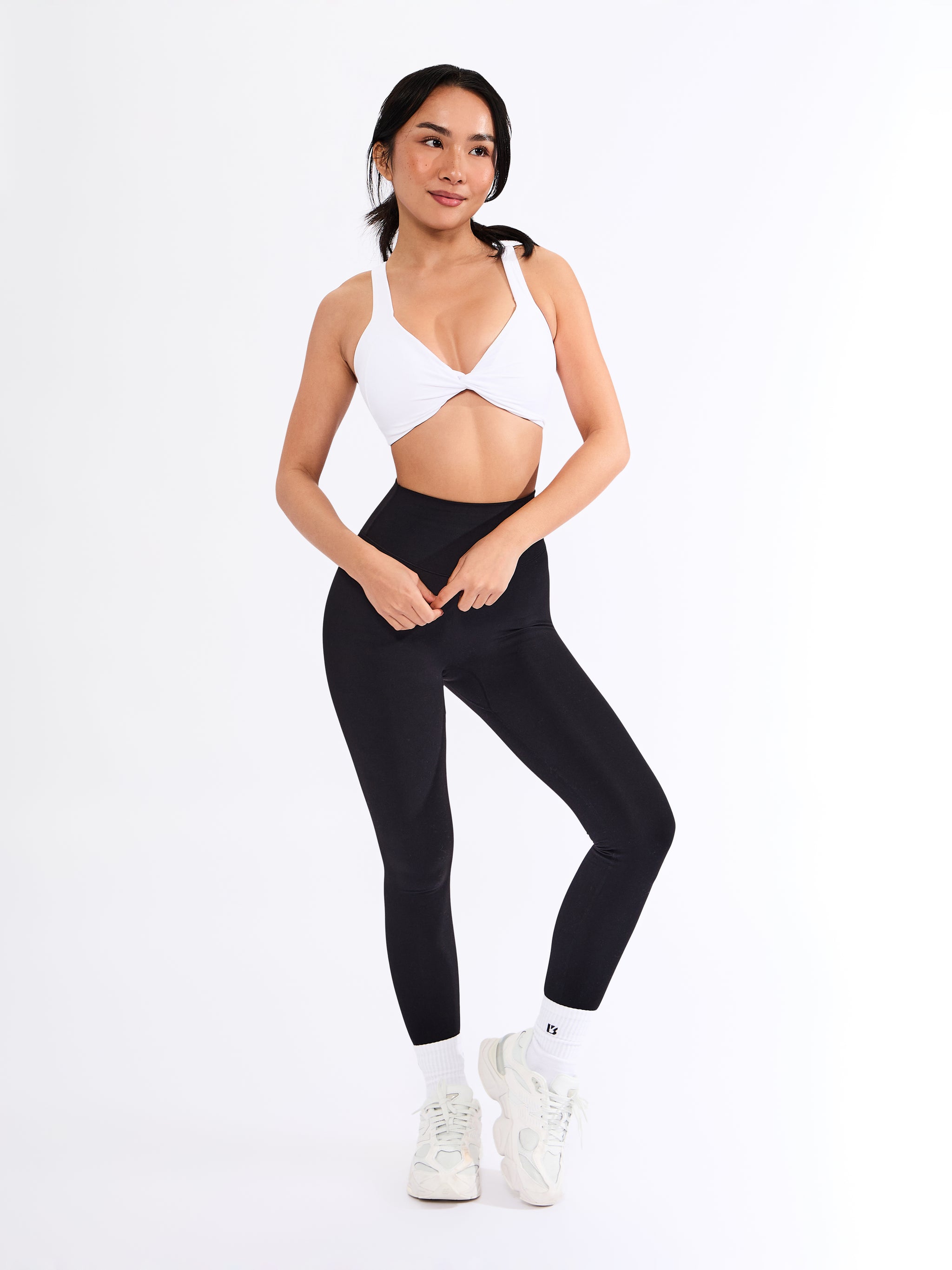 Twisted Curve Sports Bra - White