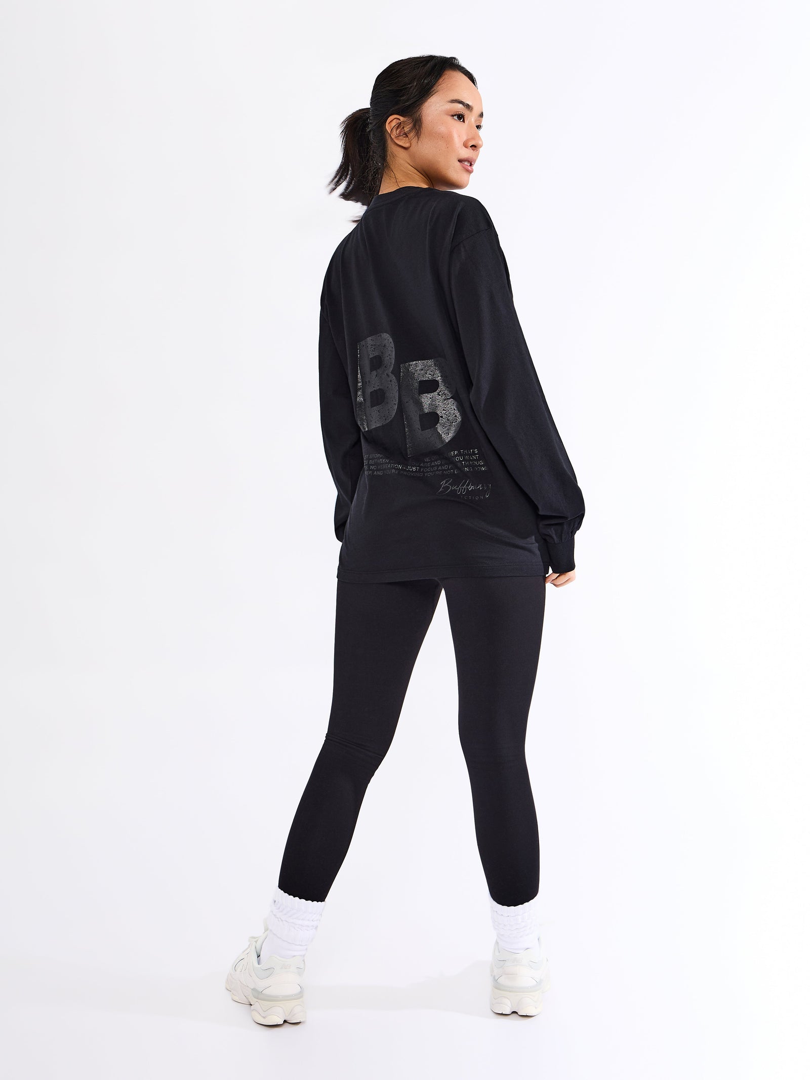 Selfie Long Sleeve Graphic Tee - Black
