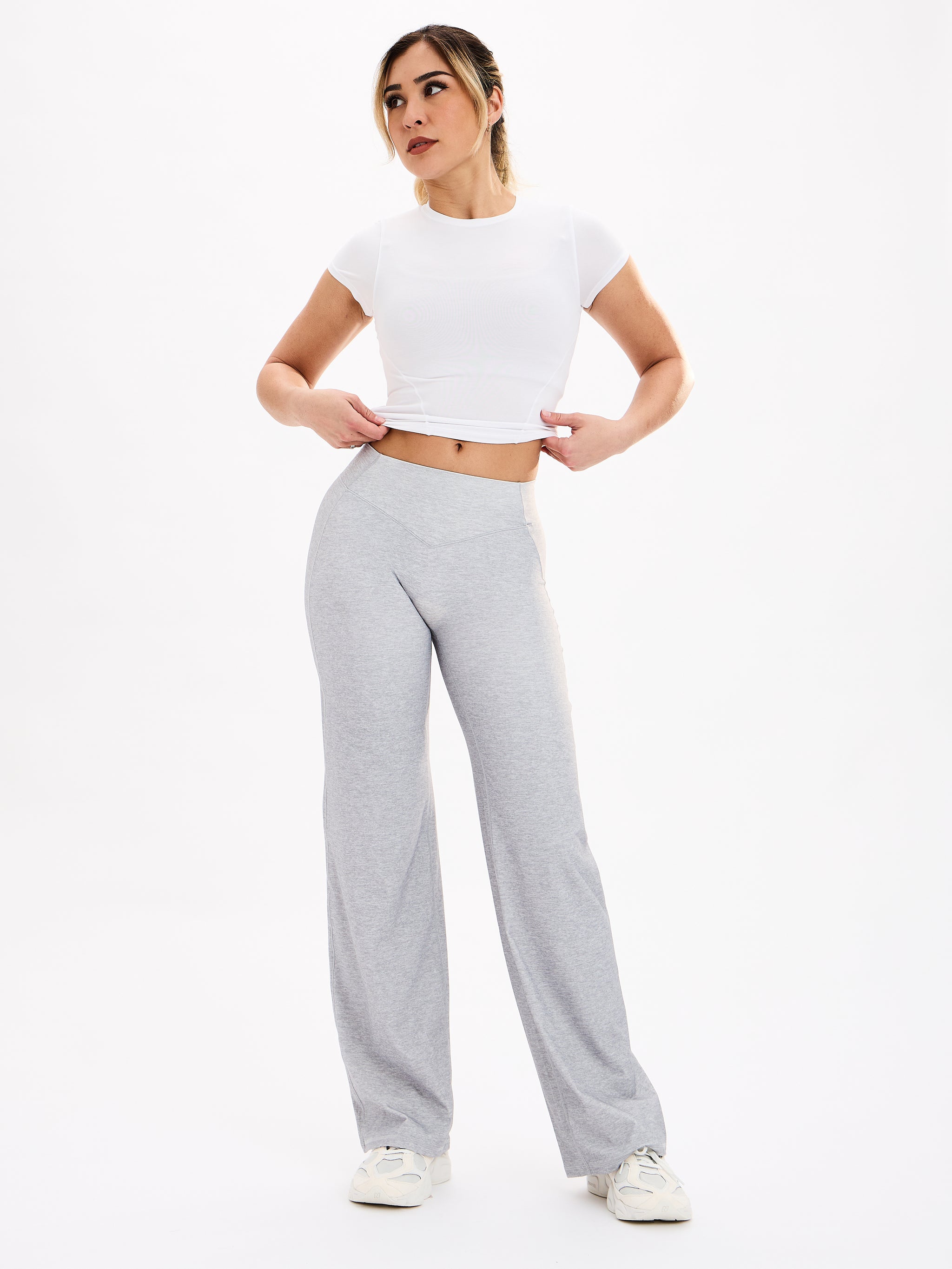 Poshknit Straight Leg Pant - Platinum