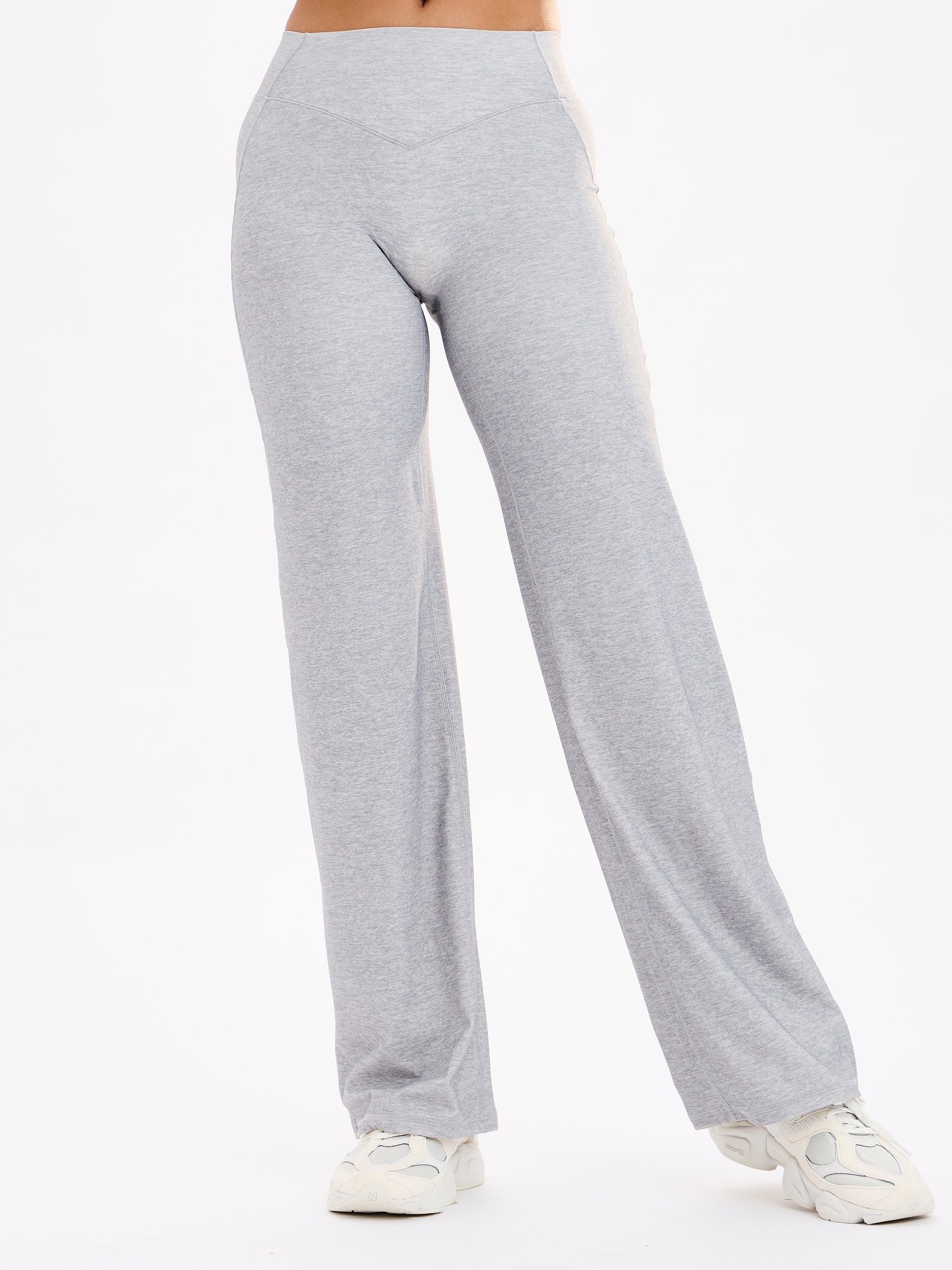 Poshknit Straight Leg Pant - Platinum