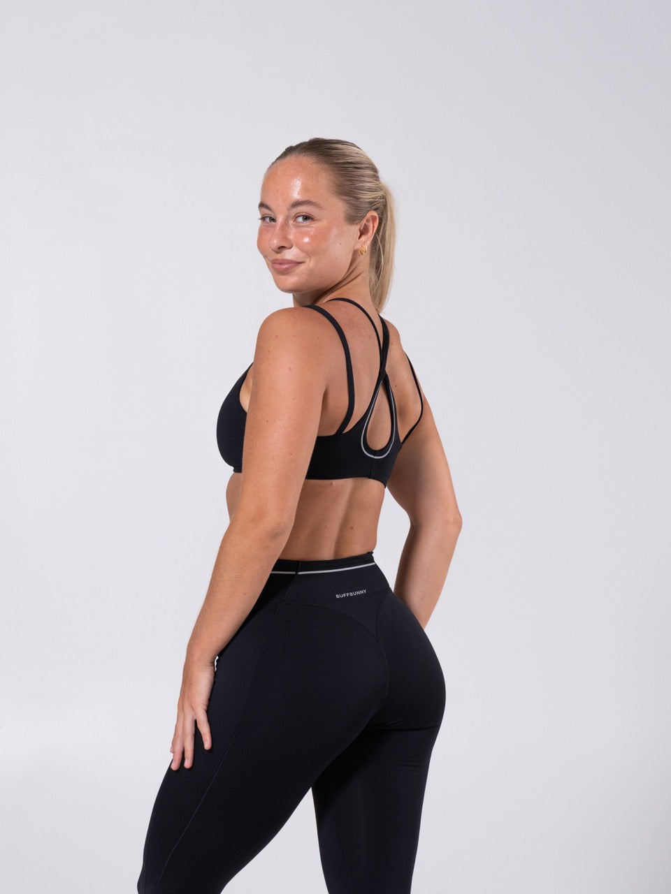 Limitless Sports Bra - Ten