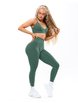Thumbnail 2 of Plunge Seamless Sports Bra - Limon Pepino, 2 of 4