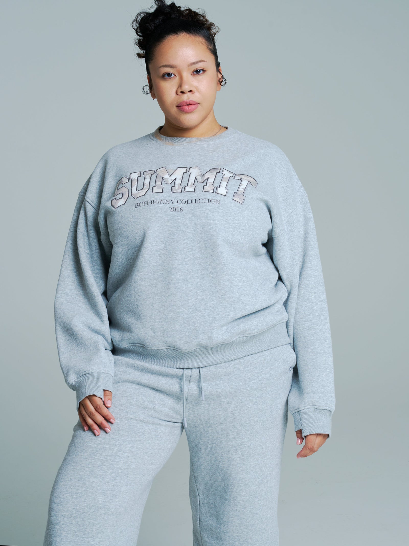 Plush Fleece Crew Pullover - Heather Grey