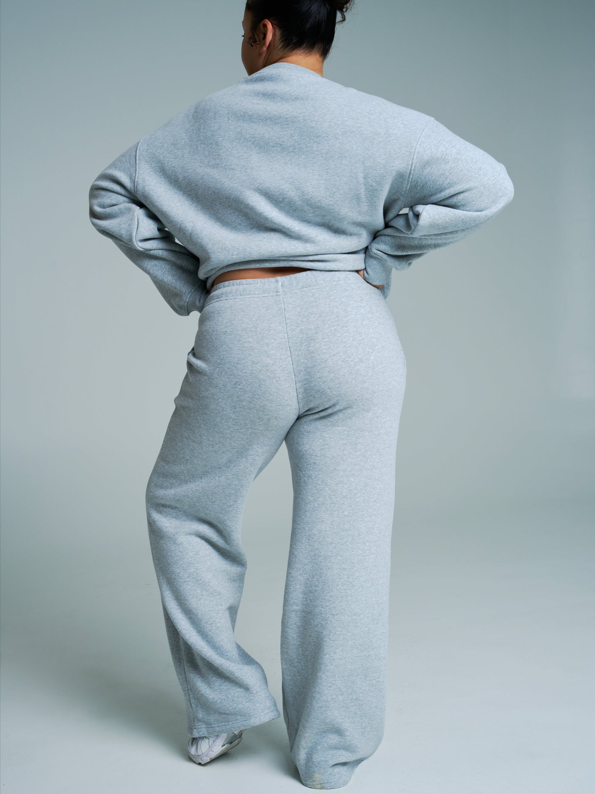 Plush Fleece Crew Pullover - Heather Grey