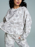 Plush Fleece Crew Pullover - Snow Camo