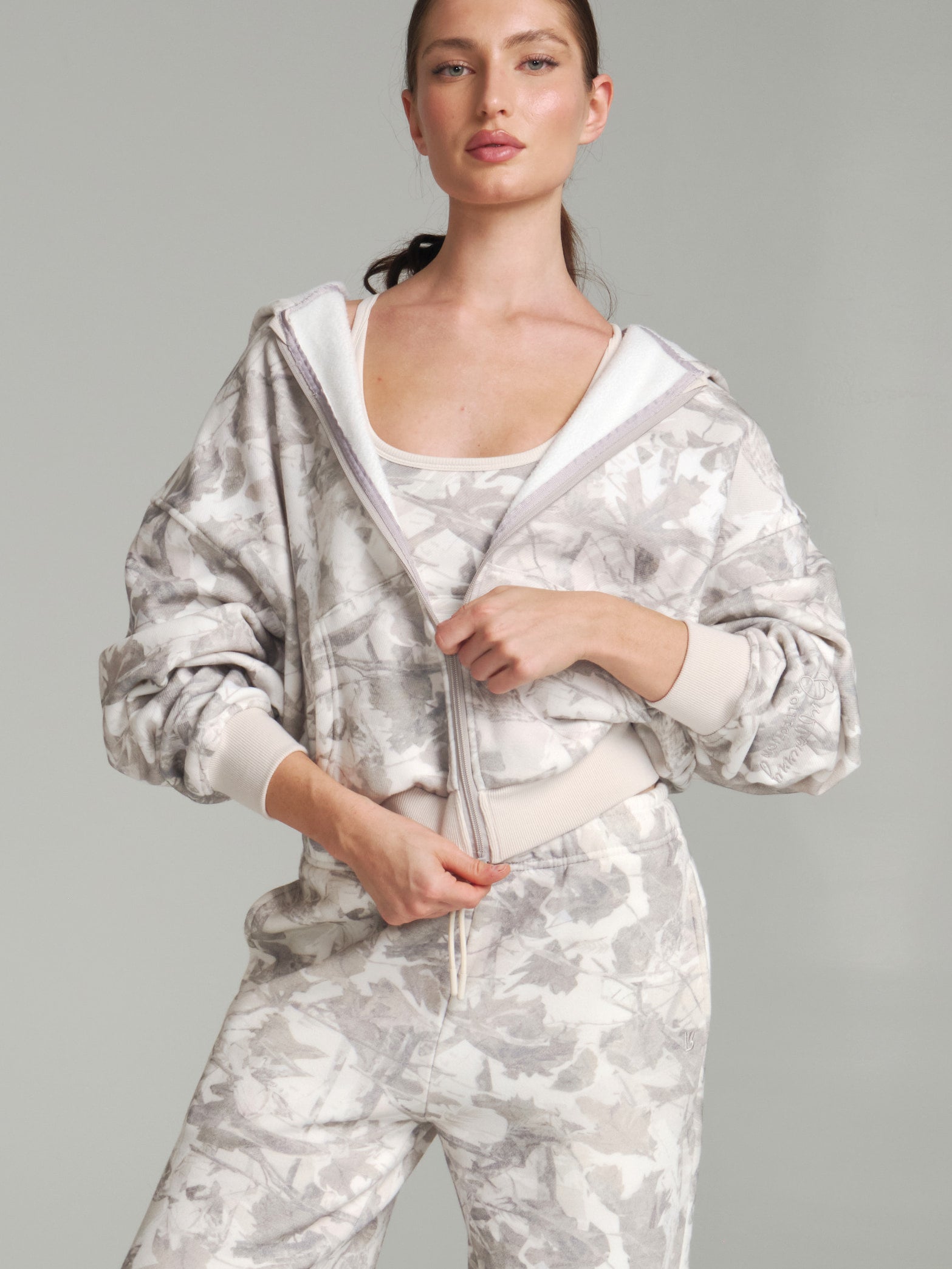 Plush Fleece Zip Hoodie - Snow Camo