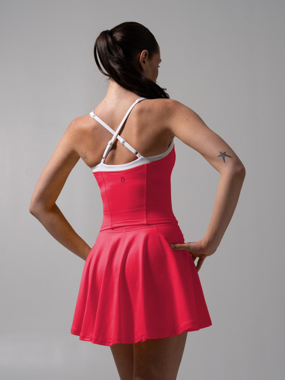 Served Waist Tank - Punch and White