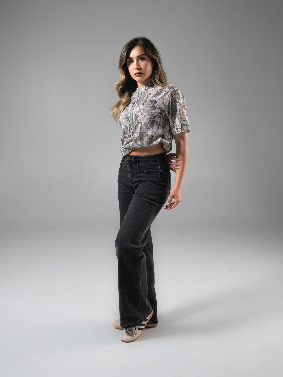 Cheeky Straight Leg Mid Rise Jeans - Washed Black