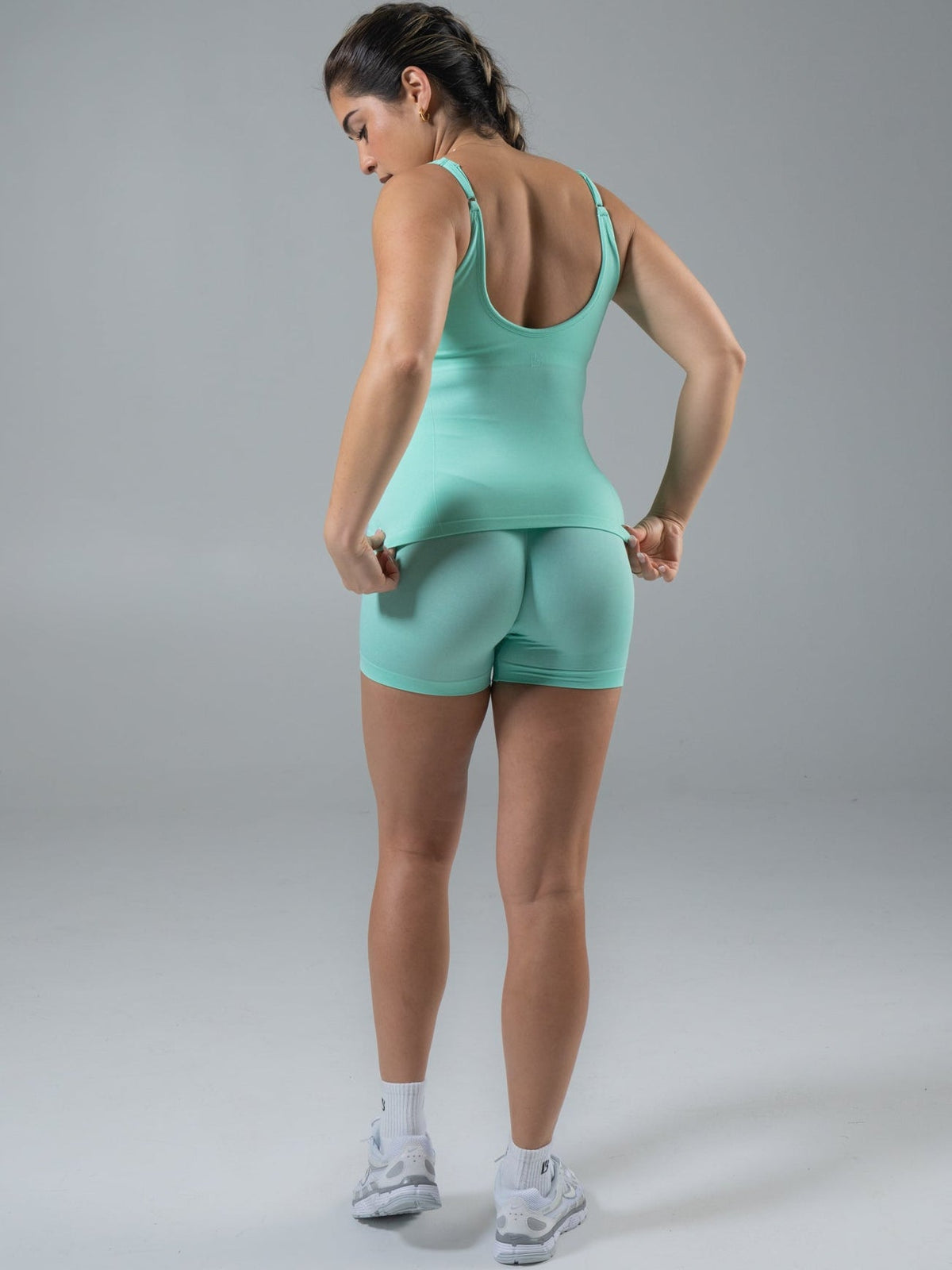 Sculpt Seamlesss Hip Tank - Valkyrie