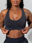 **PREORDER**Shade Seamless Sports Bra - Heather Black and Charcoal