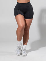 Thumbnail 2 of **PREORDER** Miracle Seamless Hip Rise Short 4.5" - Heather Charcoal, 2 of 7