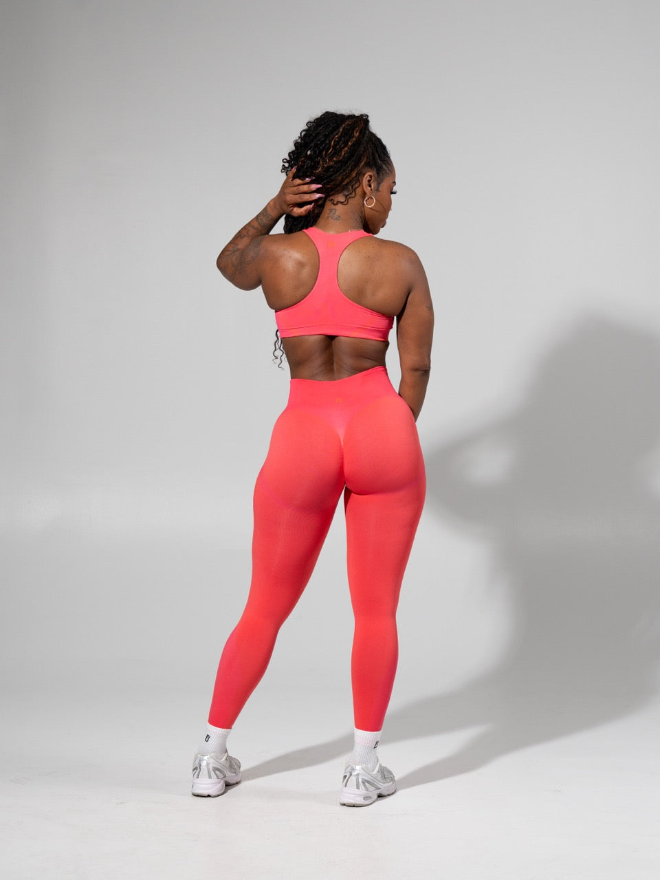**PREORDER** Shade Seamless Sports Bra - Heather Tequila and Punch