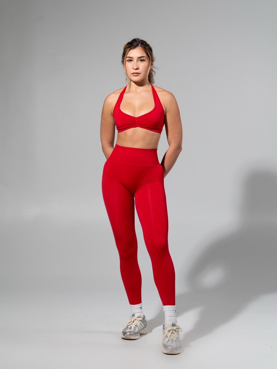 **PREORDER** Miracle Seamless Legging - Heather Lipstick Red