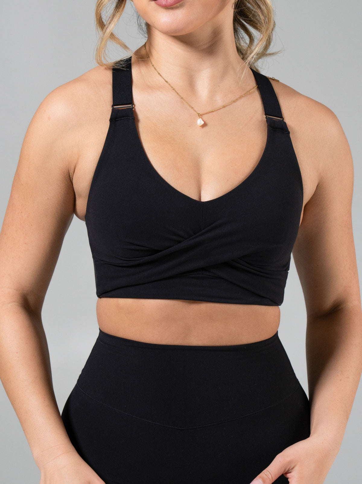 Candy Wrap Sports Bra - Onyx Black