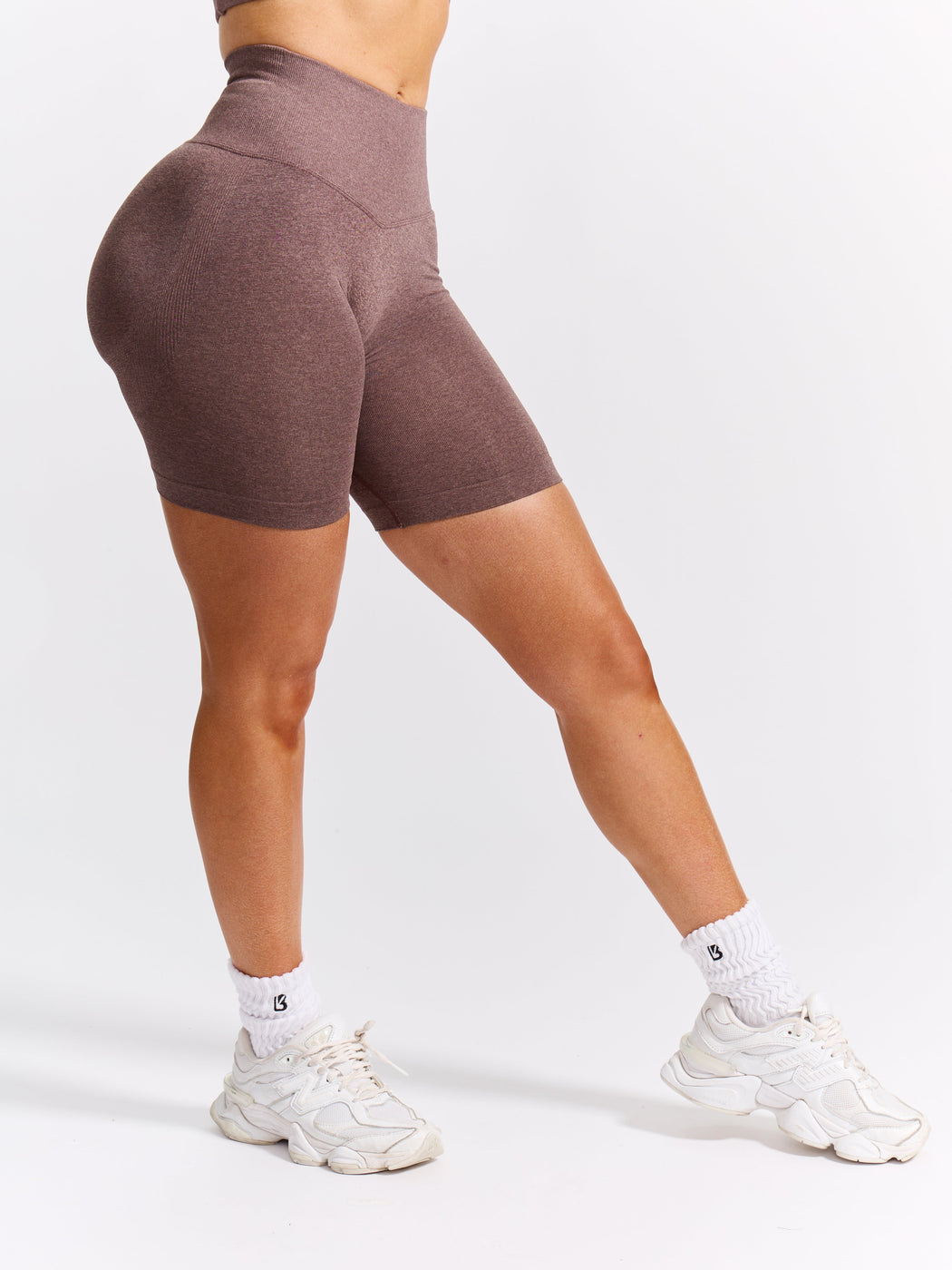 Miracle Seamless Short 6" - Mocha Berry