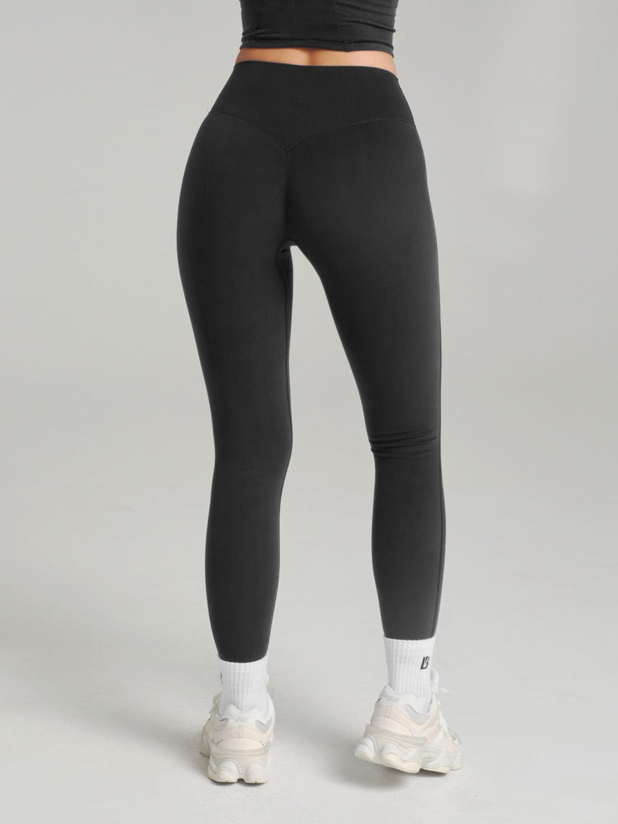 Poshknit Aggressive Scrunch Legging - Onyx Black