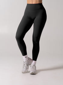 Poshknit Aggressive Scrunch Legging - Onyx Black