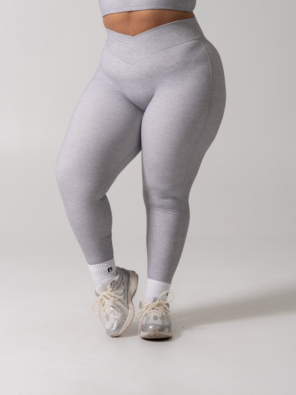 Siren Scrunch Legging - Platinum