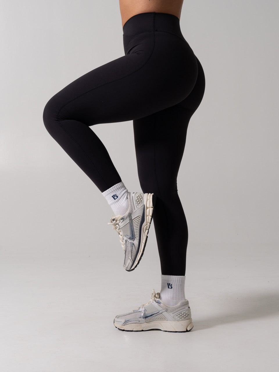 Siren Scrunch Legging - Onyx Black