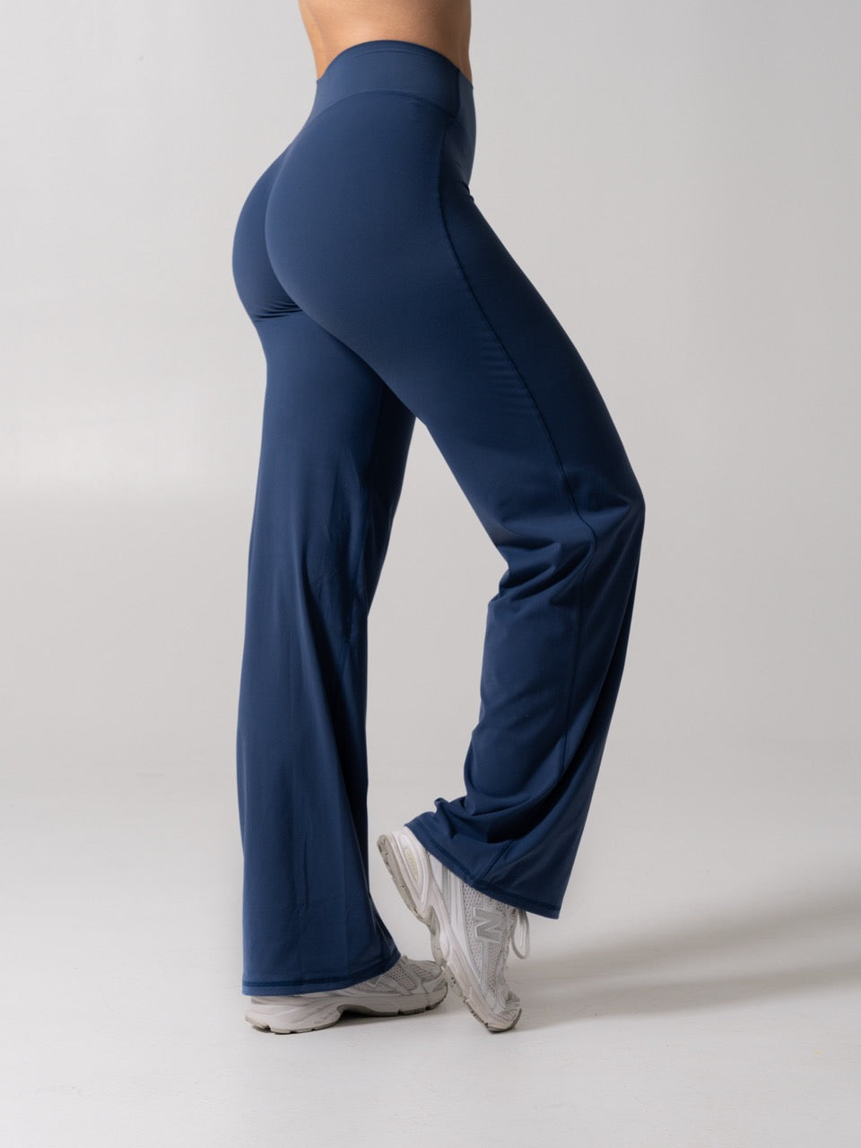 Poshknit Straight Leg Pant - Baked Blue