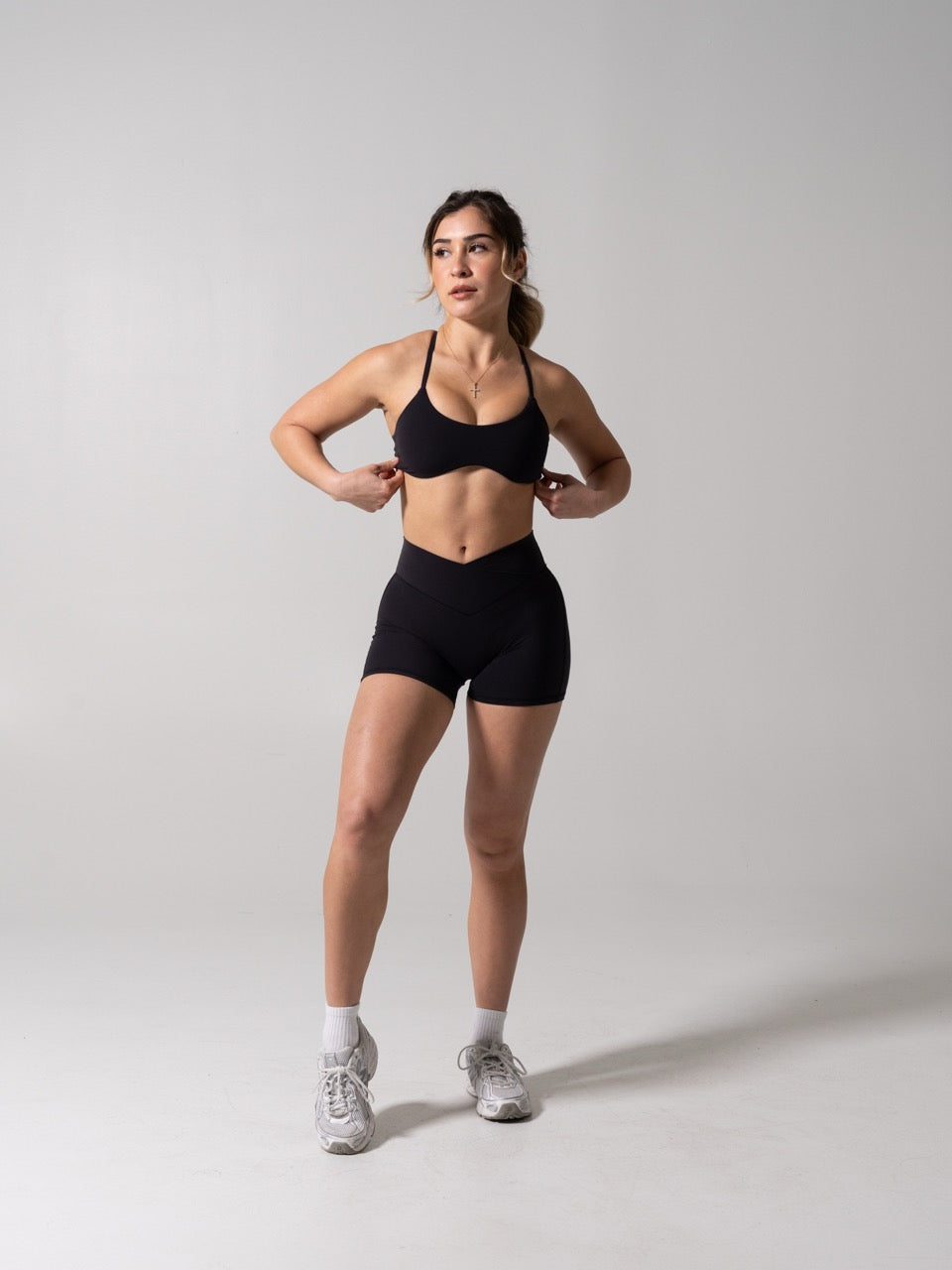 Barre Sports Bra - Onyx Black