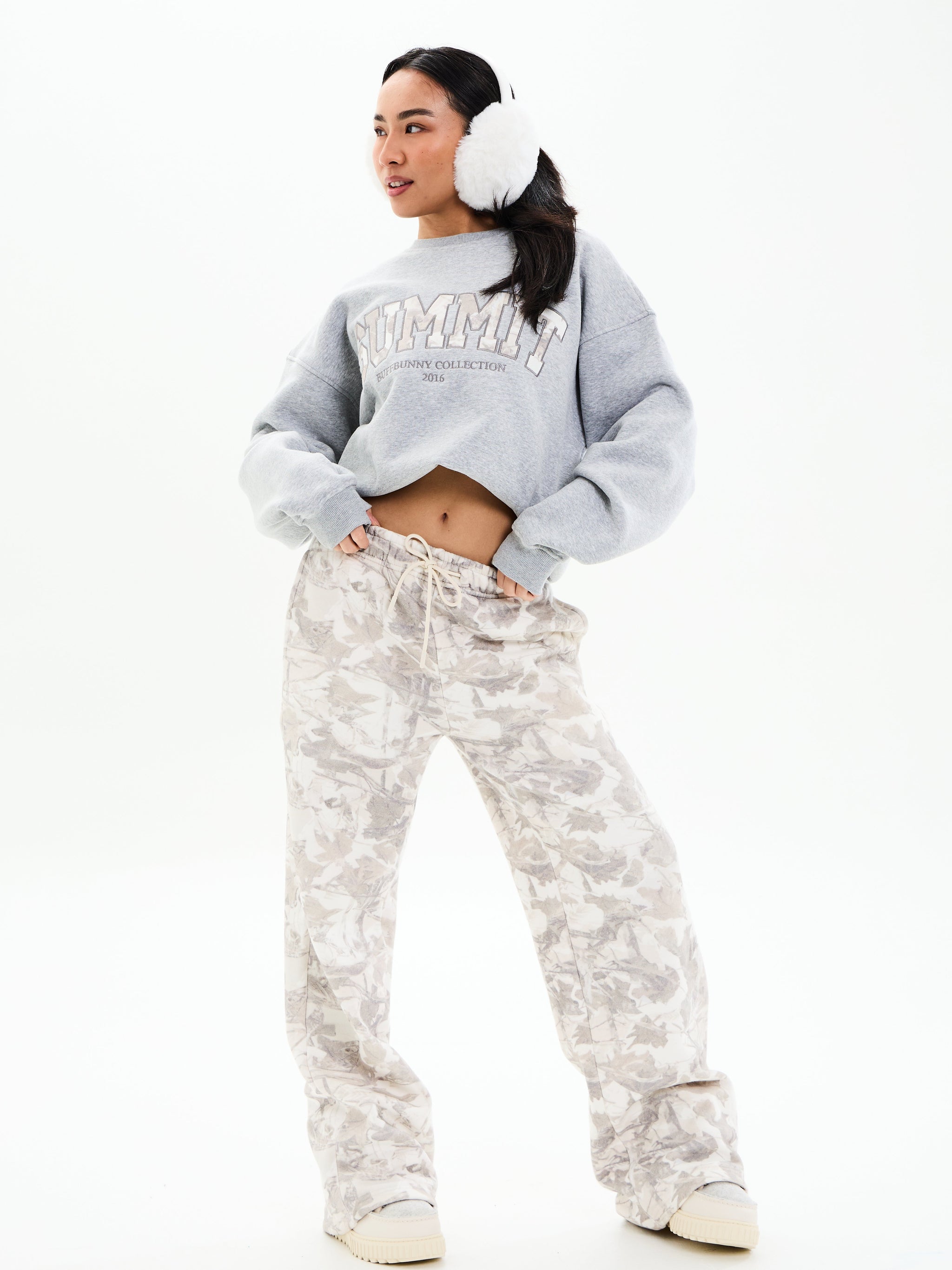 Plush Fleece Crew Pullover - Heather Grey