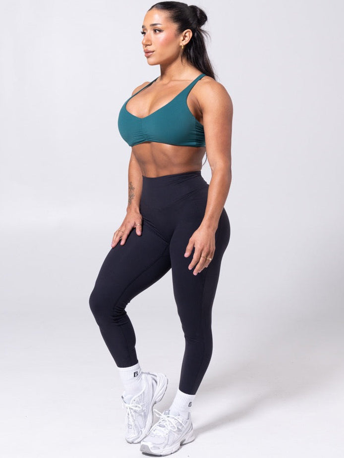 Strong Sports Bra - Mystique