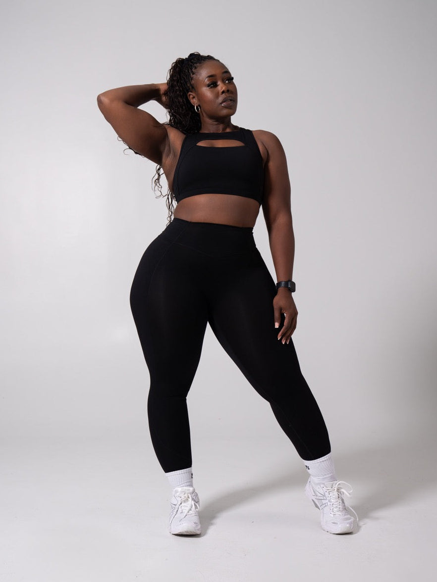 Sprint Her Sports Bra - Onyx Black