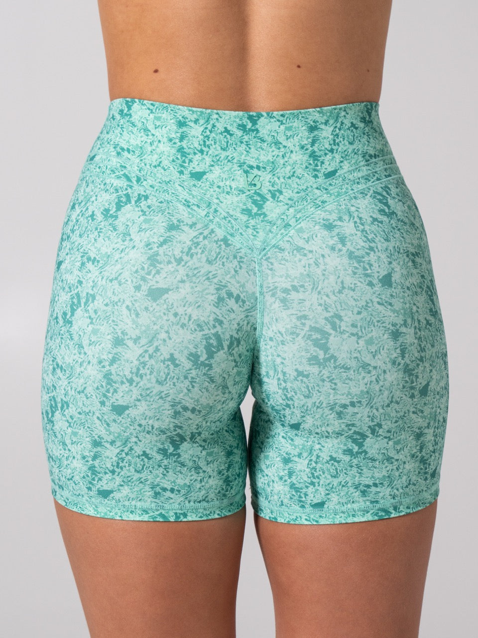 Micro Legacy Short 6