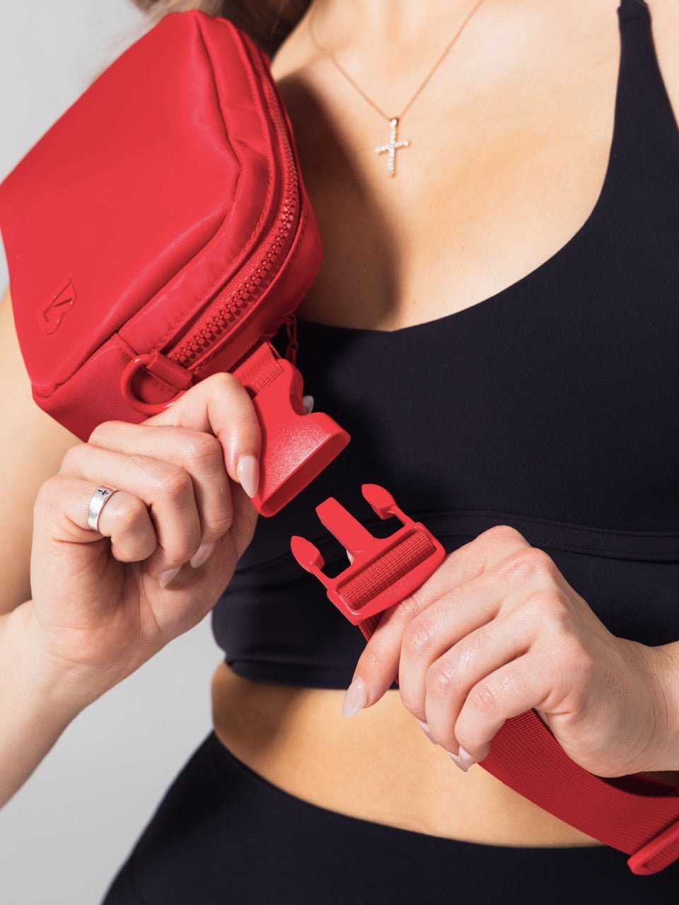 Breakthrough Belt Bag - Lipstick Red