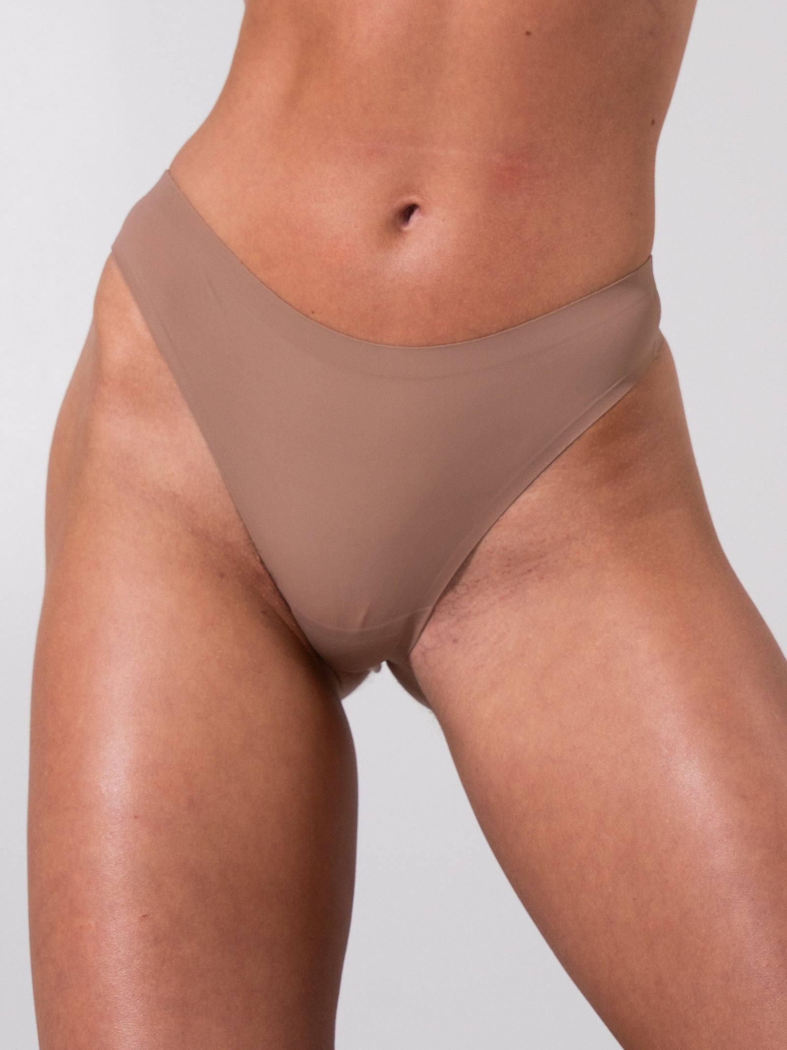Invisible High Rise Thong - Cinnamon