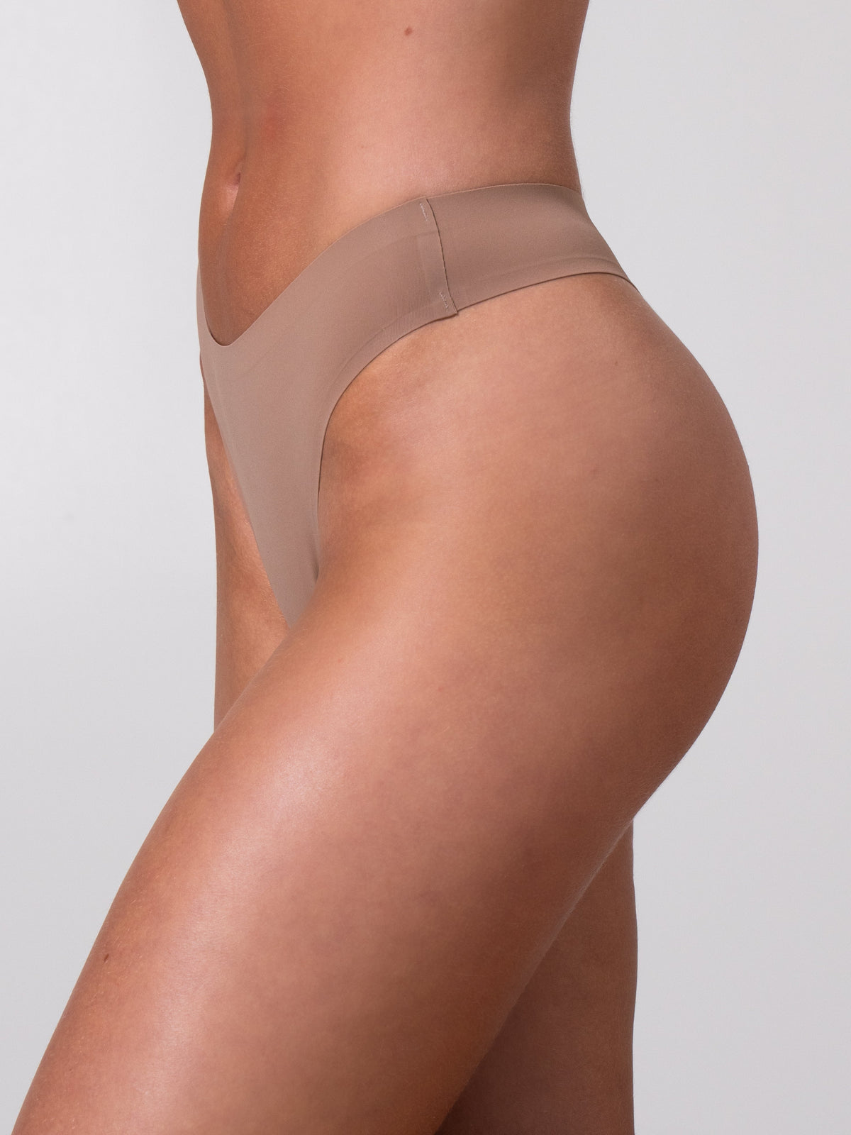 Invisible Mid Rise Thong - Cinnamon