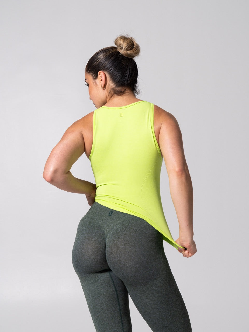 **PREORDER** Shape Seamless Hip Tank - Heather Margarita