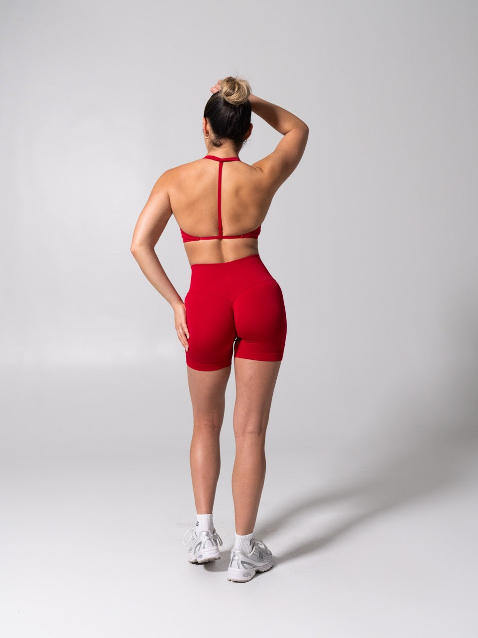 **PREORDER** Micro Seamless Sports Bra - Heather Lipstick Red