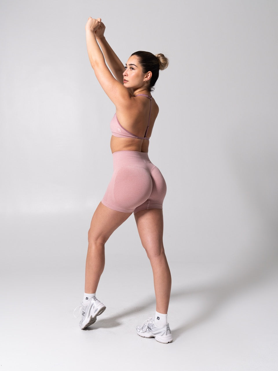 **PREORDER** Miracle Seamless Short 4.5" - Heather Rose Water