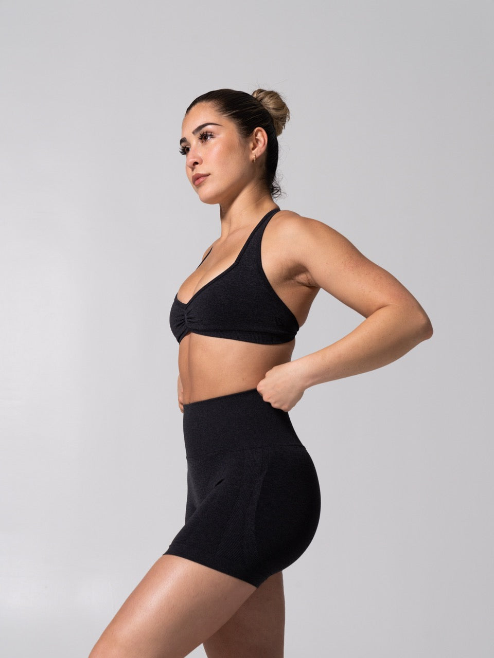 **PREORDER** Micro Seamless Sports Bra - Heather Charcoal