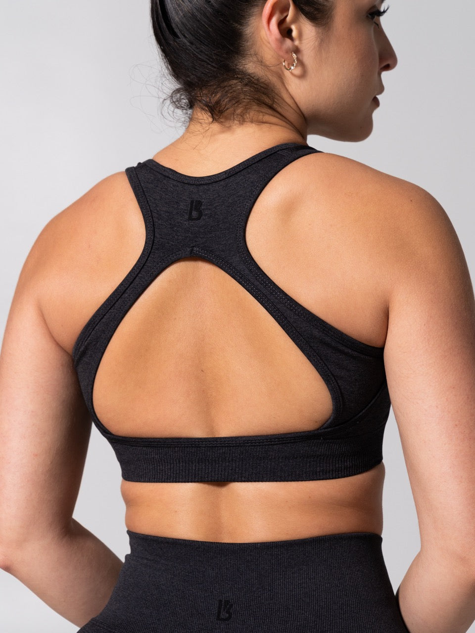**PREORDER** Vida Seamless Sports Bra - Heather Charcoal