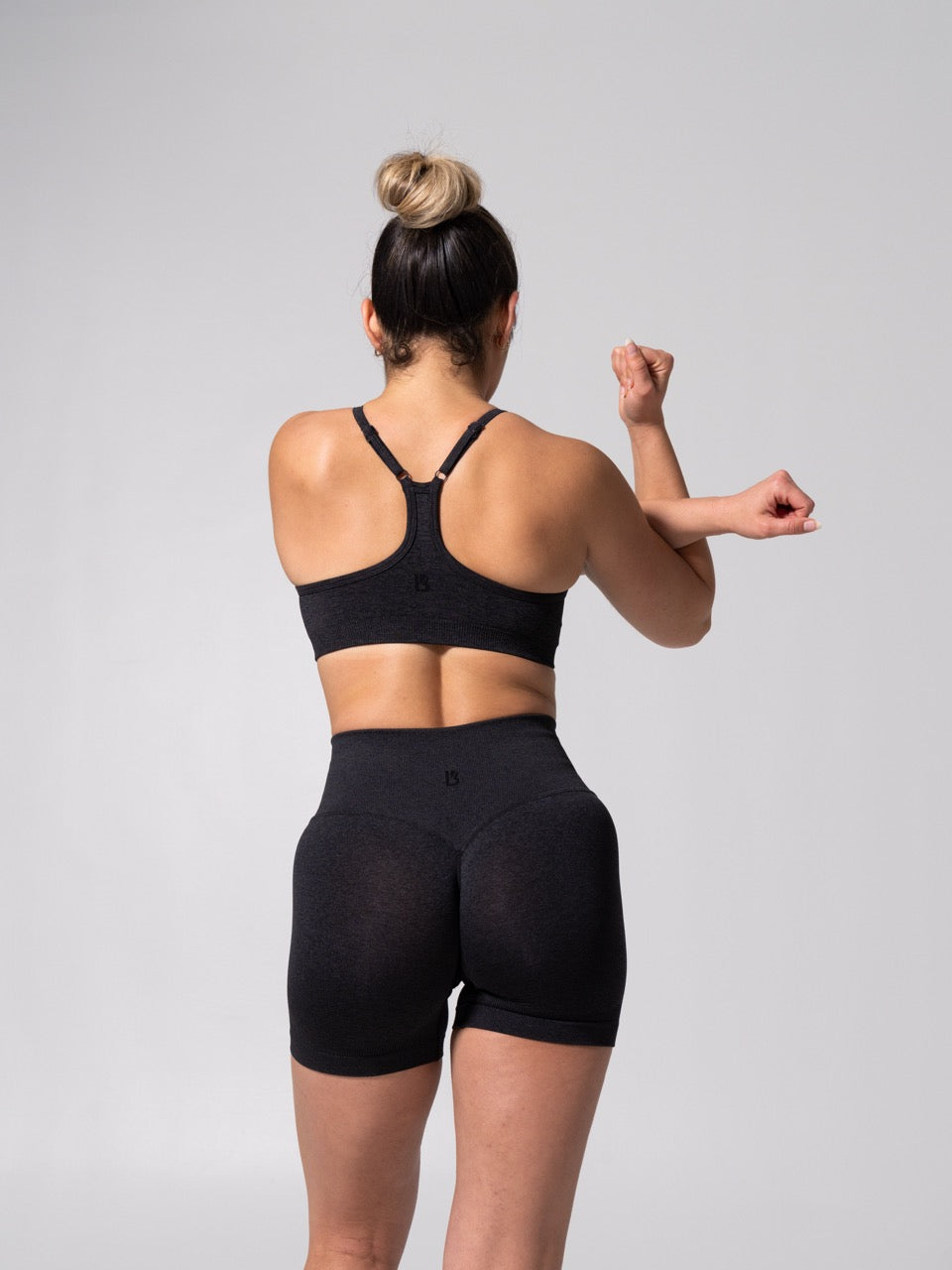 **PREORDER** Power Seamless Sports Bra - Heather Charcoal