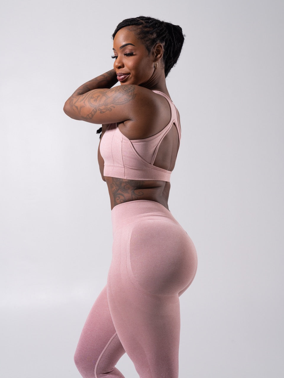 **PREORDER** Vida Seamless Sports Bra - Heather Rose Water
